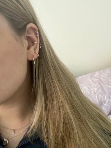 Customer photo review of ANGEL Eternity Cartilage Hoop (18g)