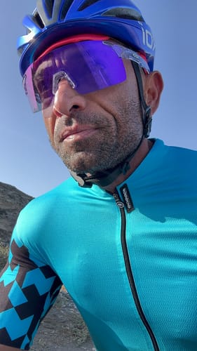 Customer photo review of REVO Scvcn X142 Rimless Photochromic Sunglasses