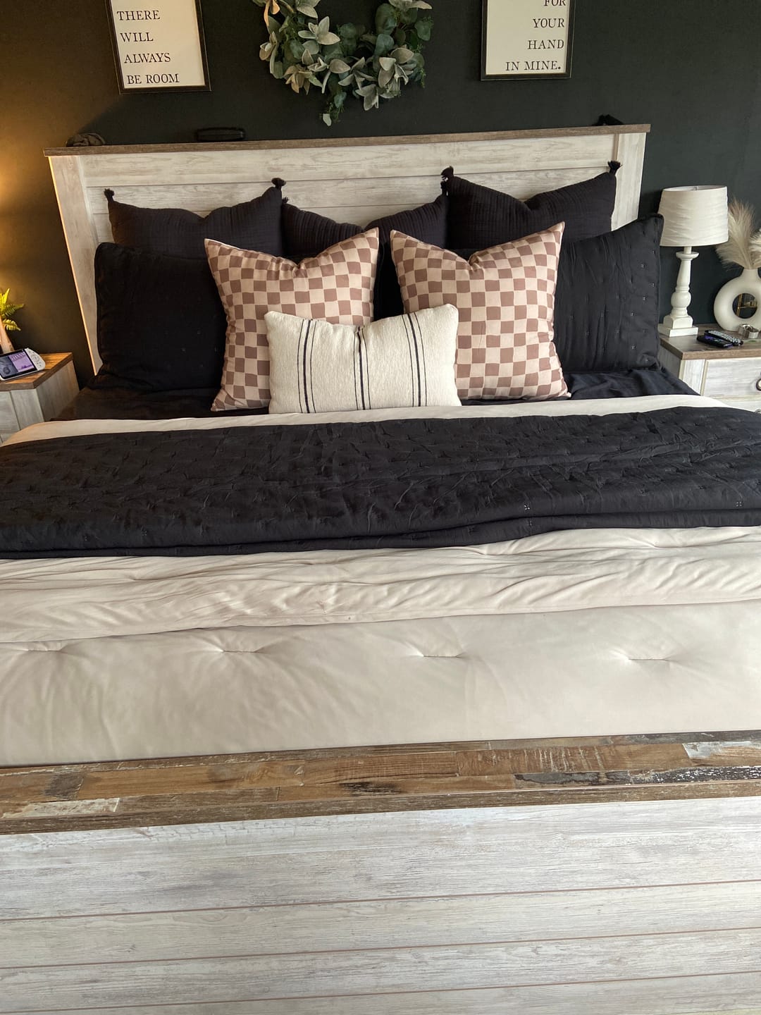 Customer photo review of Ollie in Warm Charcoal - Lumbar 12x40"