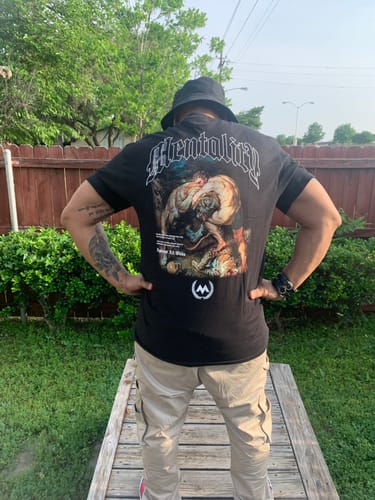 Customer photo review of 'Hercules' Tee