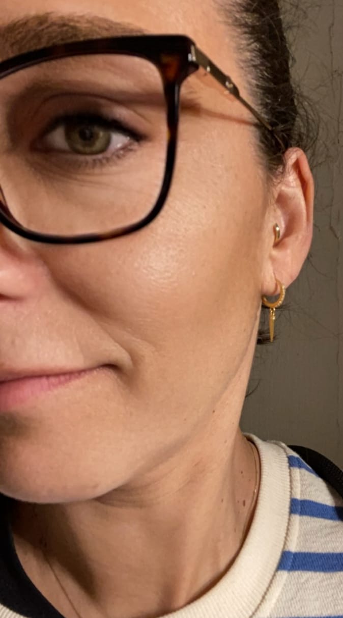 Customer photo review of Pendientes Pendulum