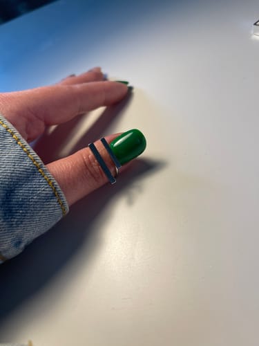 Customer photo review of Gel nail polish Studios, Green Snake, 8ml