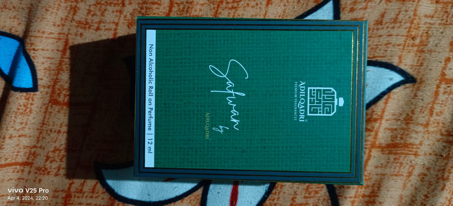 Customer photo review of Safwan Luxury Attar Perfume