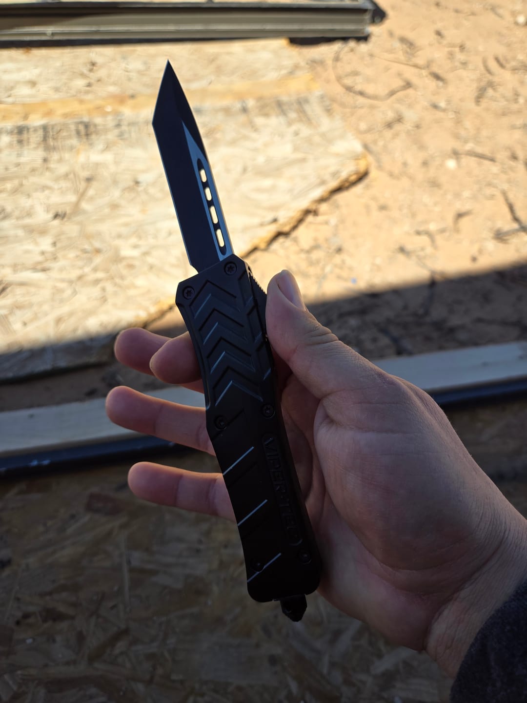Customer photo review of Black VF-1 D/A OTF (Multiple Blade Styles Available)