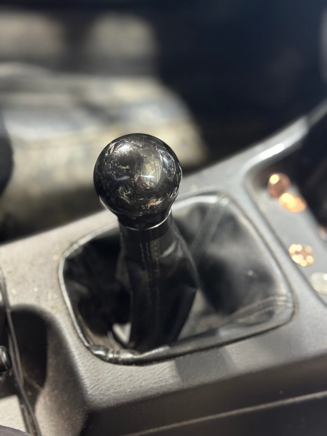 Customer photo review of Weighted Forged Carbon Fiber Shift Knob
