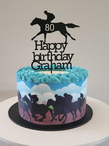 Customer photo review of Horse Racing  - Edible Icing Cake Wrap