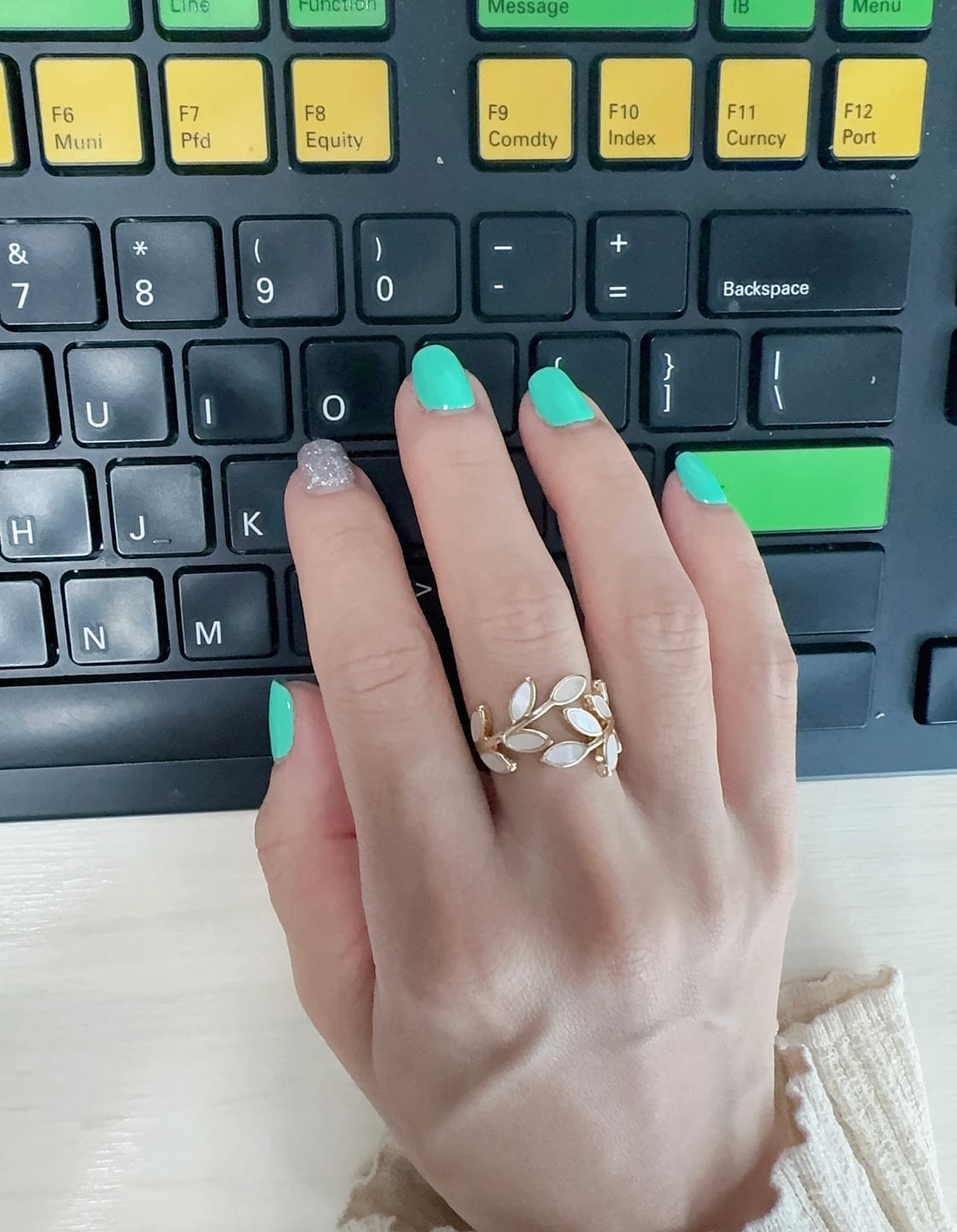 Customer photo review of Gold Leaf Ring