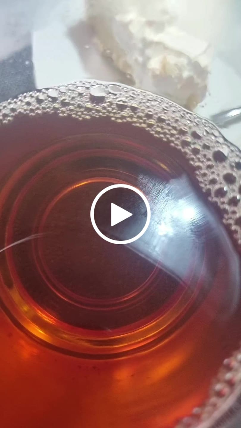 Customer video review of English Breakfast
