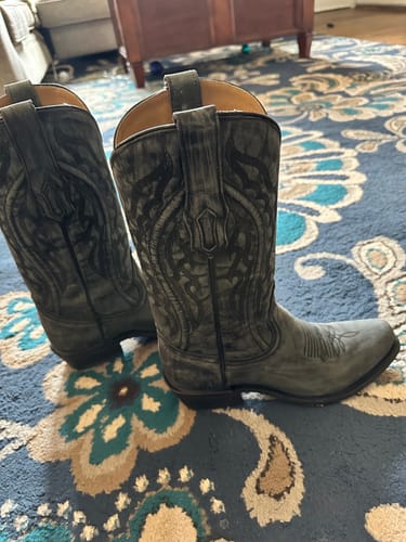 Customer photo review of Men's Blue Jean Embroidered Boots