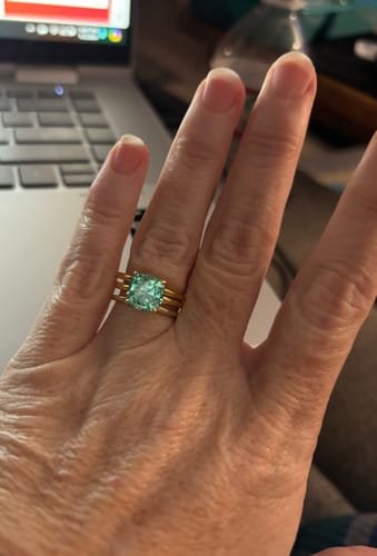 Customer photo review of Louily Lovely 3.5 Carat Cushion Cut Paraiba Tourmaline Engagement Ring
