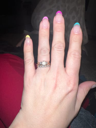 Customer photo review of VINTAGE WOODS & SON ART CARVED 14K YELLOW GOLD BLOSSOM BAND RING 4.25