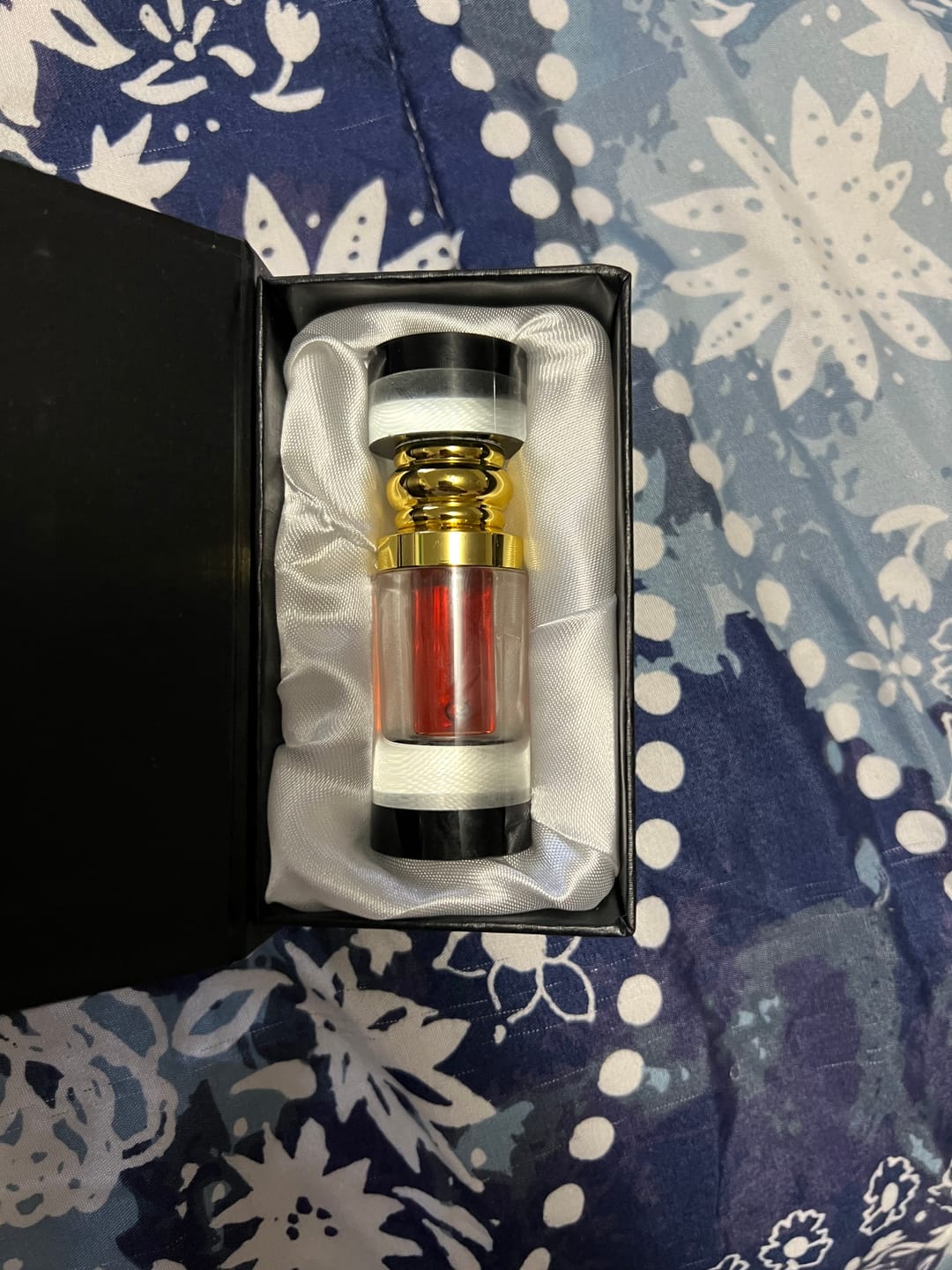Customer photo review of Attar Bazaar Amber Oud Wood