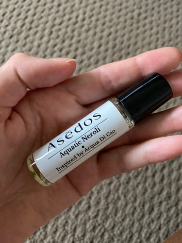 Customer photo review of AQUATIC NEROLI PERFUME OIL