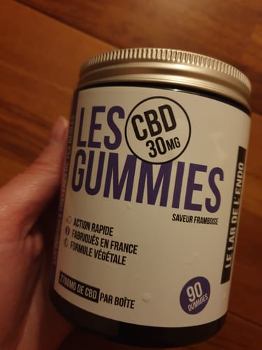 Customer photo review of Gummies Premium CBD - 2700MG