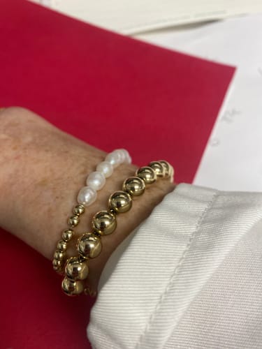 Customer photo review of FRESH WATER PEARL & GOLD BEAD