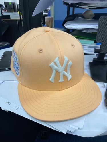 Customer photo review of 59FIFTY New York Yankees 75th World Series Yellow Fitted