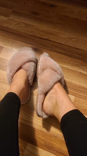 Customer photo review of LADIES EMMA SHEEPSKIN SLIPPER