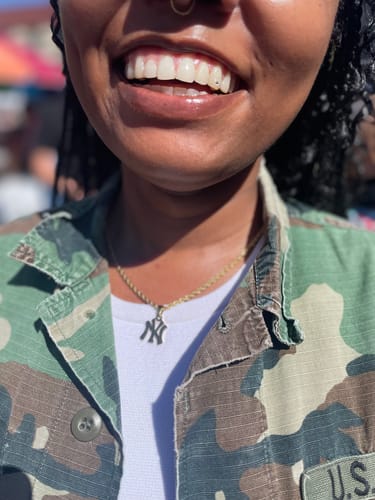 Customer photo review of New York Yankees 18k Gold Rope Chain Necklace
