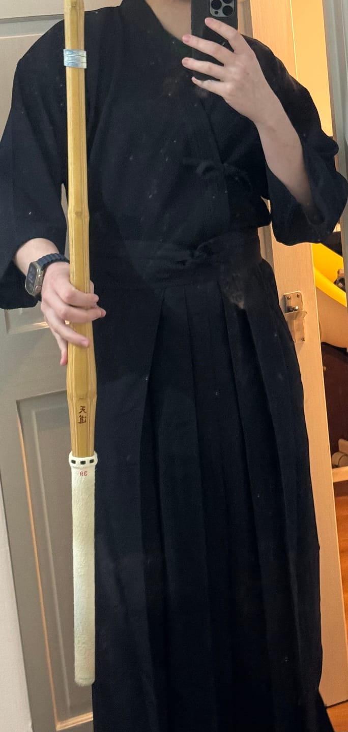 Customer photo review of *50% OFF* - 'KACHI' - Elite Featherweight Kendogi & Pleat-Lock Hakama Uniform Set