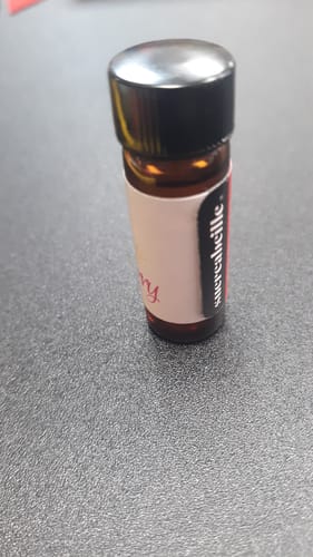 Customer photo review of Strawberry oil dram and Afterglow oil 1ml