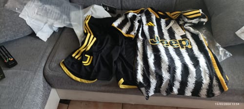 Customer photo review of MAGLIA JUVENTUS HOME 2023/24