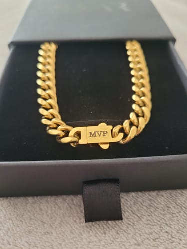 Customer photo review of Alonzo Gold