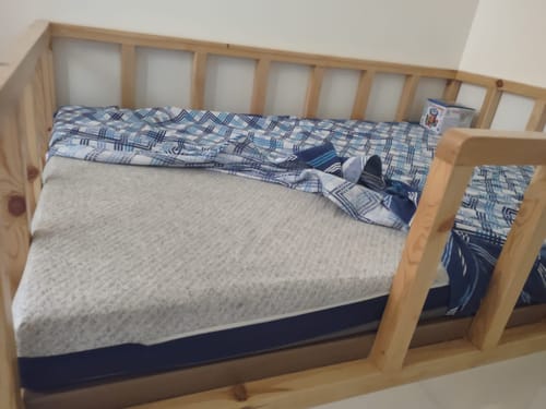 Customer photo review of Flo Anti-Gravity™ Latex Mattress 5 Inch