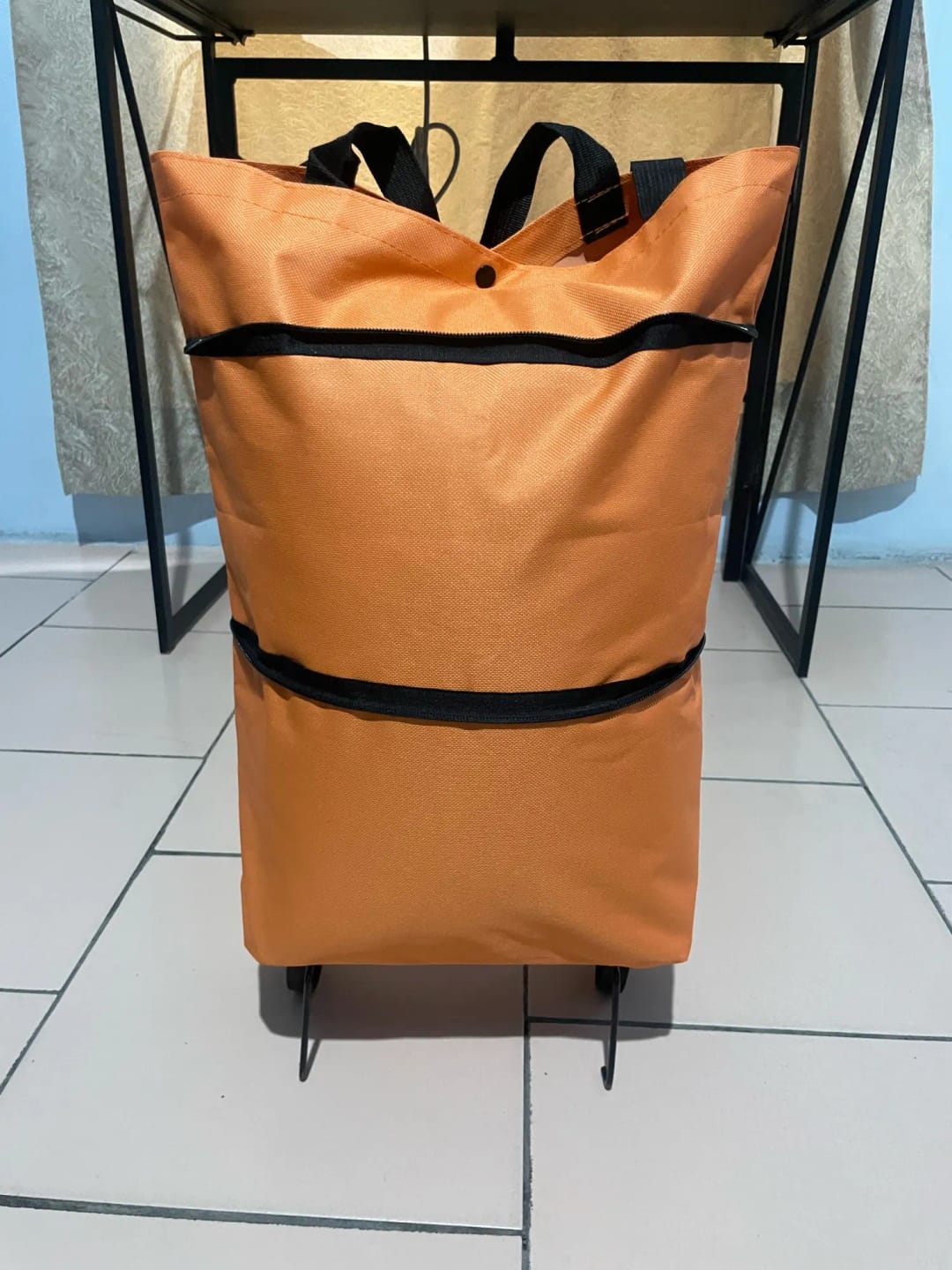 Customer photo review of Sac de Courses Compact Pliable avec Roulettes