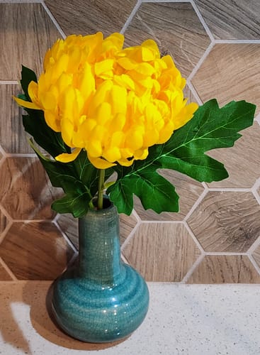 Customer photo review of Bulk 18" Artificial Fall Flowers Mum Marigold Stem Silk Flowers Arrangement Fall Decorations Wholesale