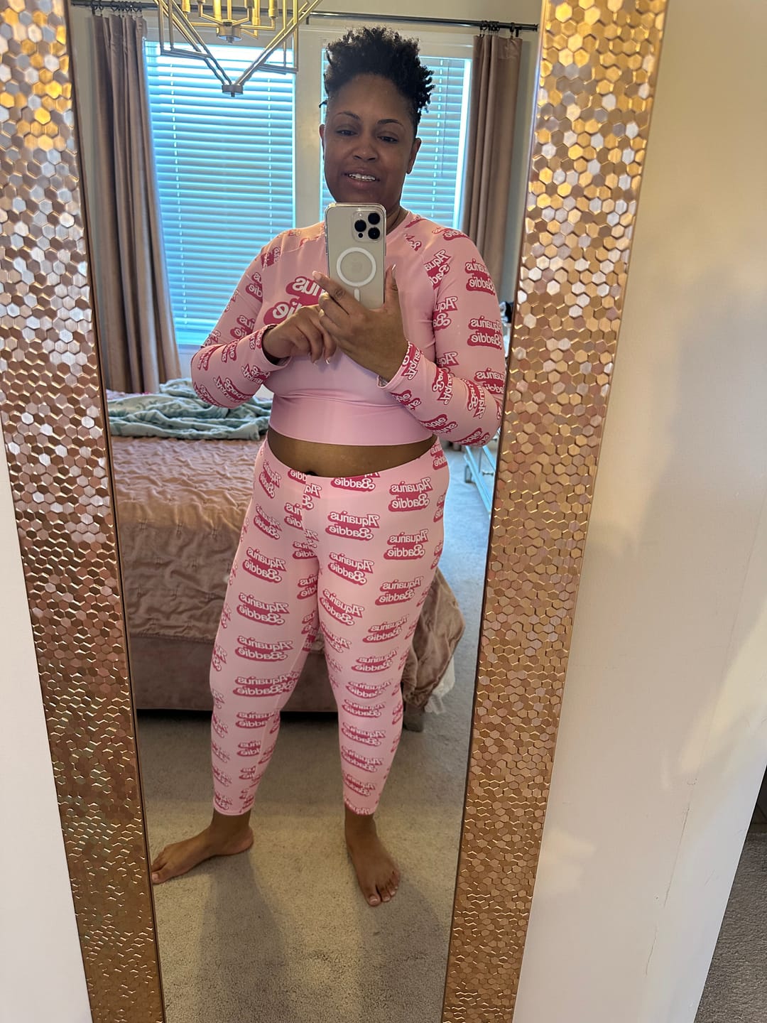 Customer photo review of Aquarius Baddie Recycled Long-sleeve Crop Top