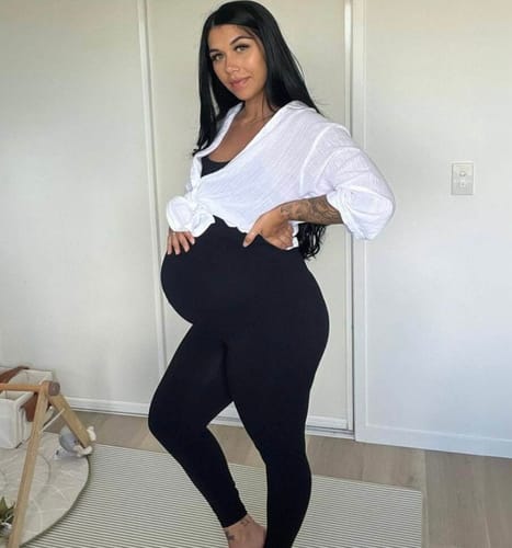 Customer photo review of Momly - dehnbare Schwangerschaftsleggings