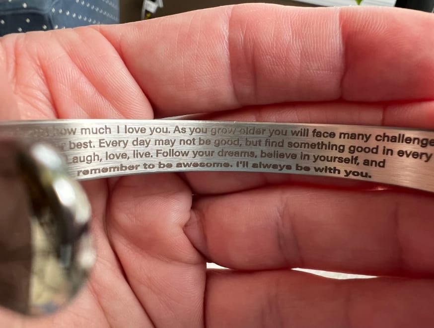 Customer photo review of To My Daughter/Granddaughter Bracelet 'I Will Always Be With You'