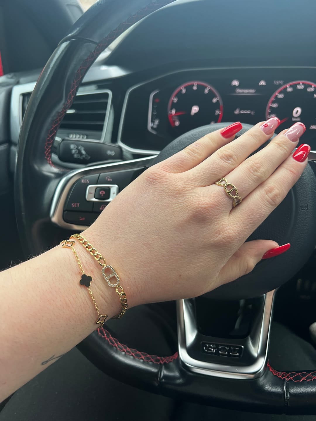Customer photo review of Prestige 2 Armband | 18K vergoldet