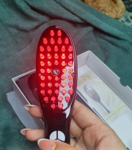 Customer photo review of RevitalBrush - Für starkes & gesundes Haar!