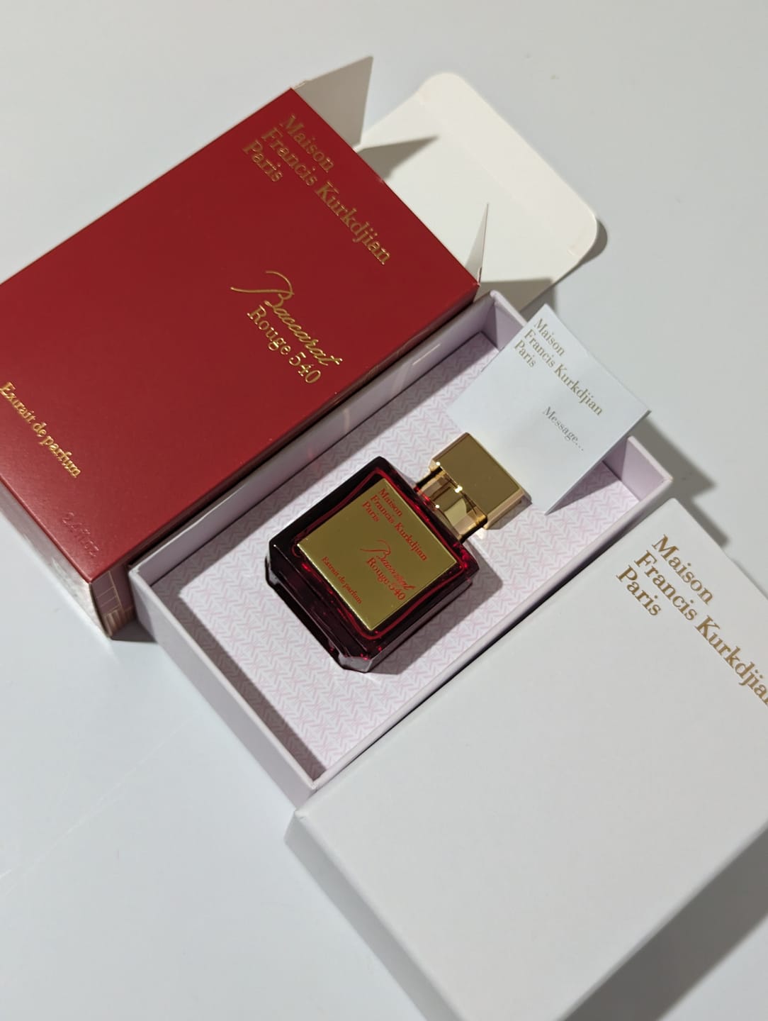 Customer photo review of Baccarat Rouge 540 Extrait de Parfum for Men and Women