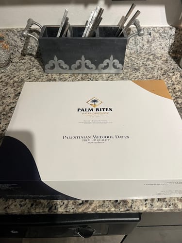 Customer photo review of 5kg Palestinian Medjool Dates 🇵🇸