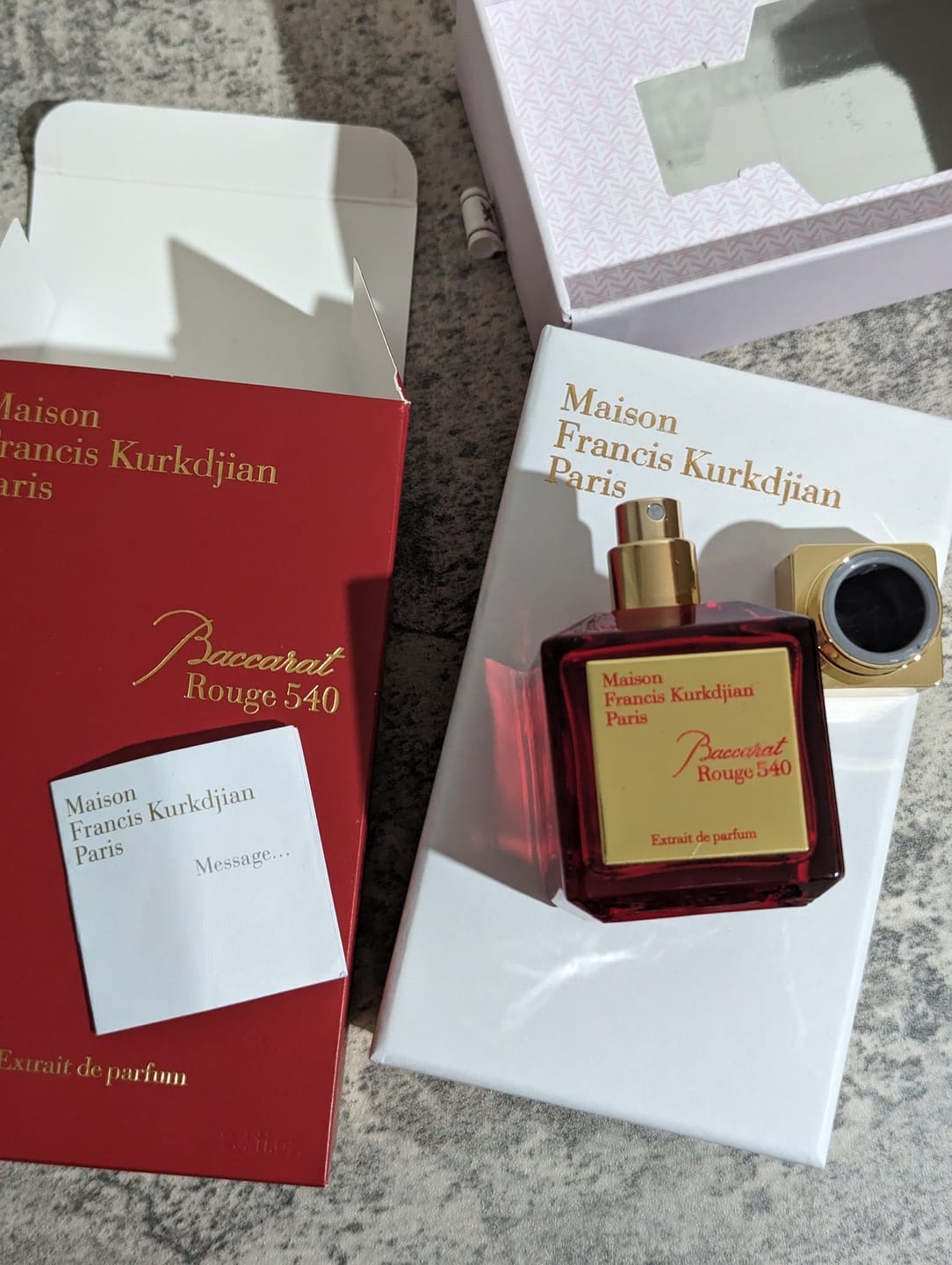 Customer photo review of Baccarat Rouge 540 Extrait de Parfum for Men and Women