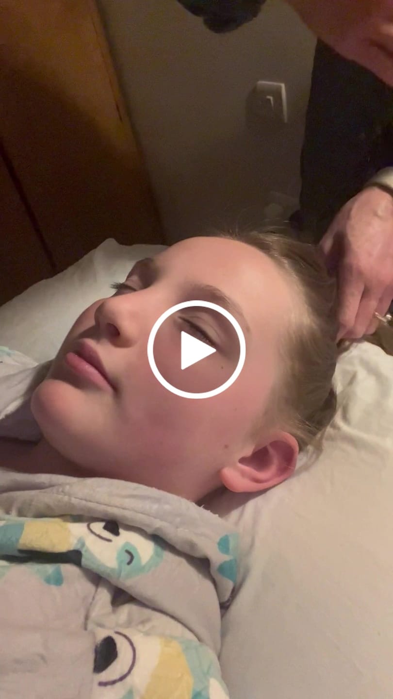 Customer video review of ZFL Pro Head Massager - NEW
