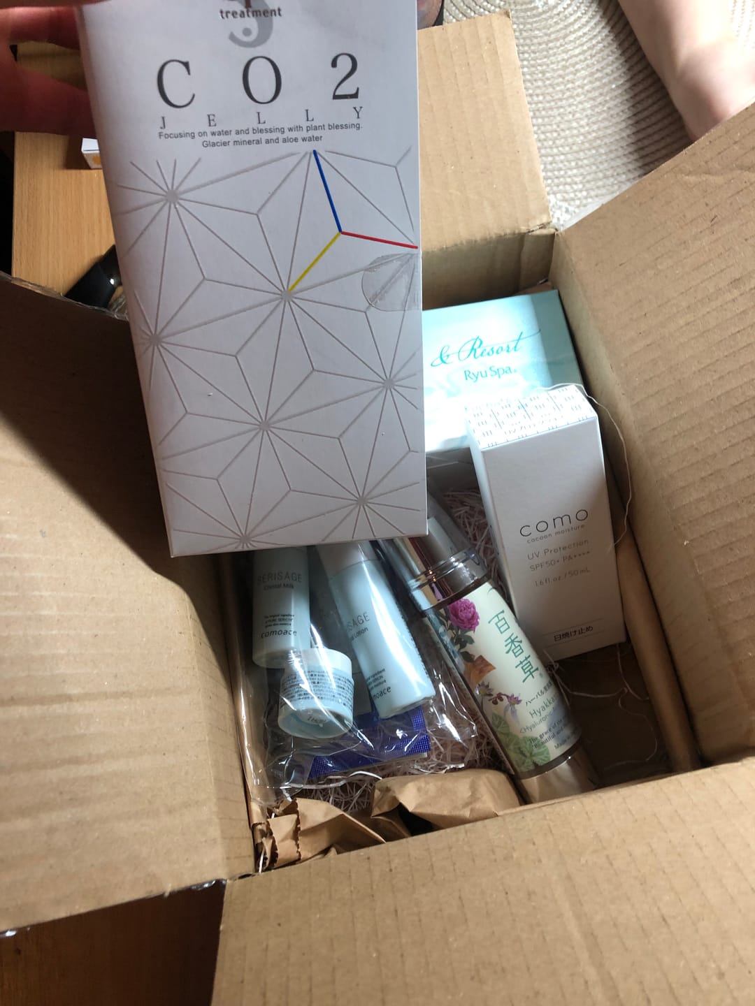 Customer photo review of COMOACE UV Cream With Silk Extract SPF50 + / PA ++++