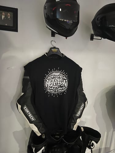 Customer photo review of Waylon Jennings Buckle Logo Mens Tee Shirt