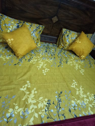 Customer photo review of Lavnia-Bed Sheet Set