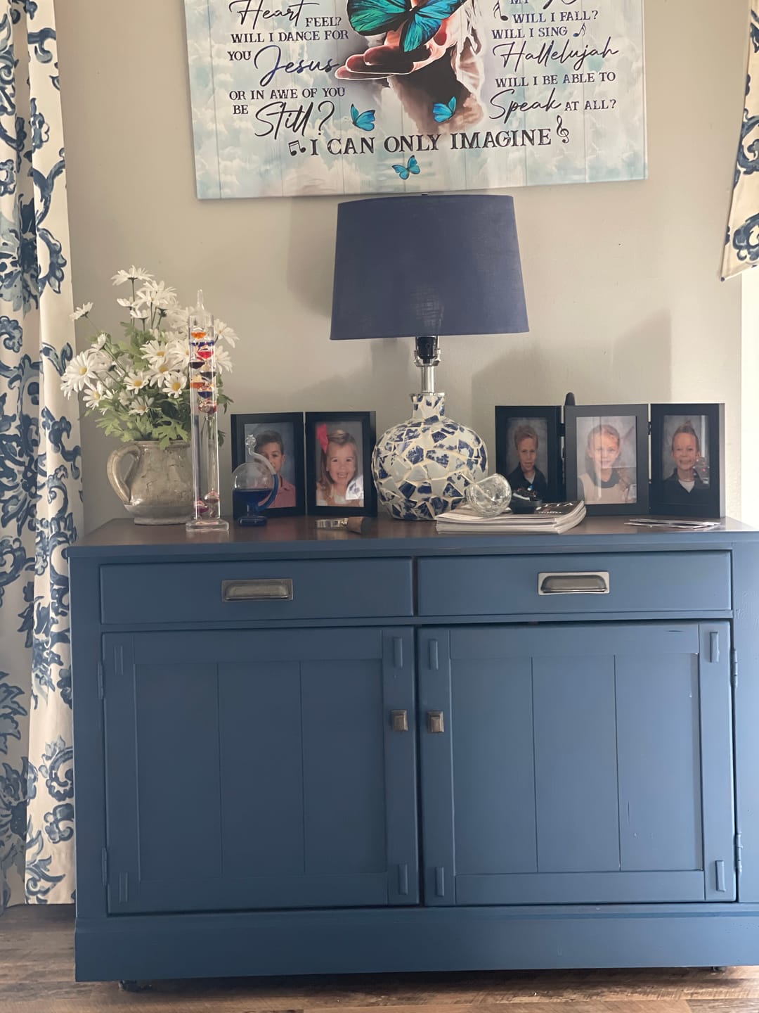 Customer photo review of One Step Paint - Lady Singing the Blues