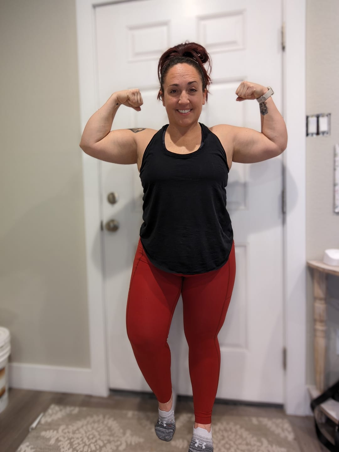 Customer photo review of NKD Leggings With Pockets | R.E.D. Friday