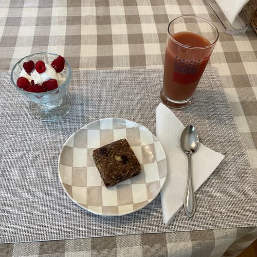 Customer photo review of Cranberry Almond Meal Bar - Box of 12