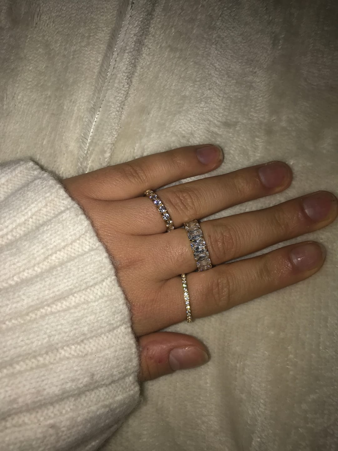 Customer photo review of Estella Ring | 18K vergoldet