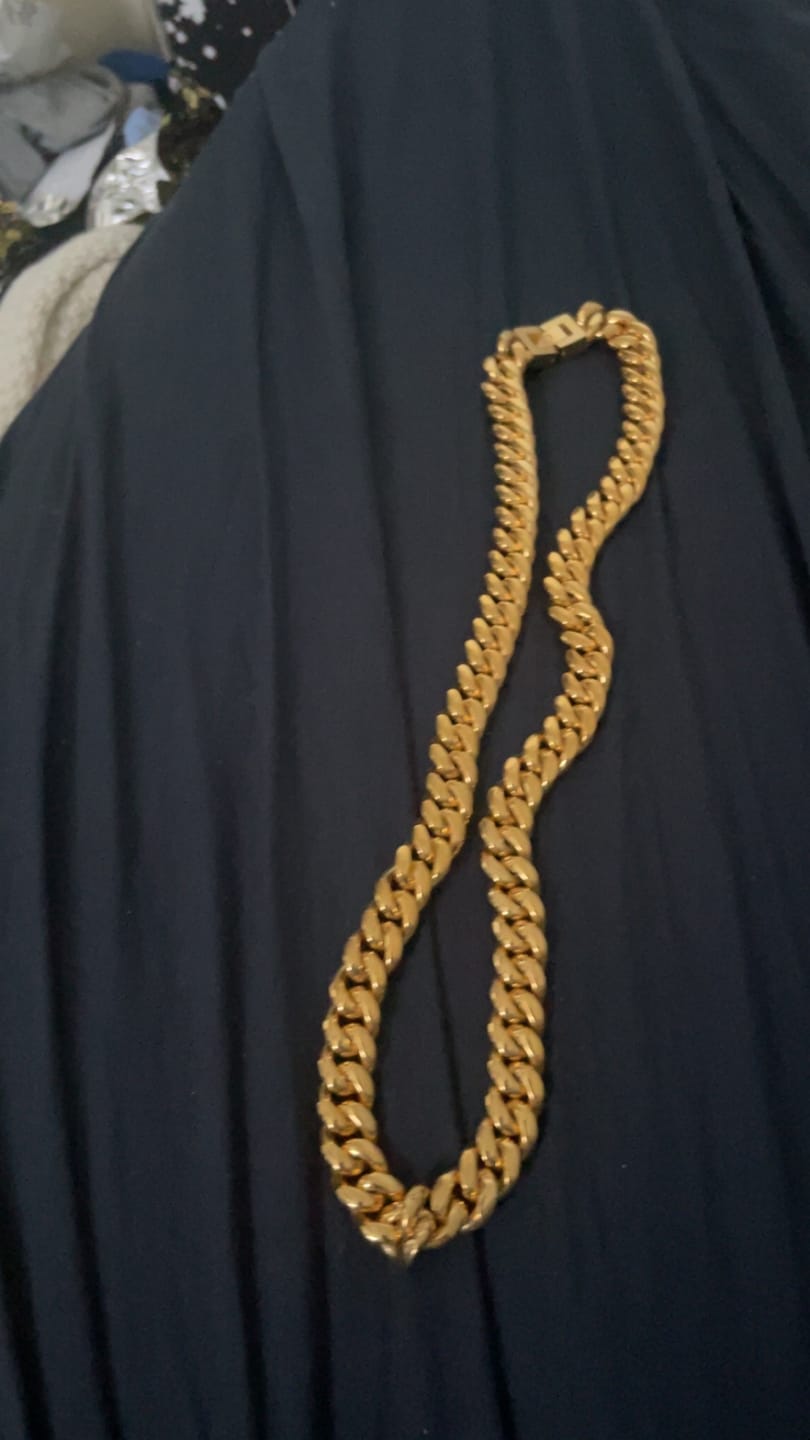 Customer photo review of CLEAN CUBANA CHAIN. - 12MM 18K GOLD
