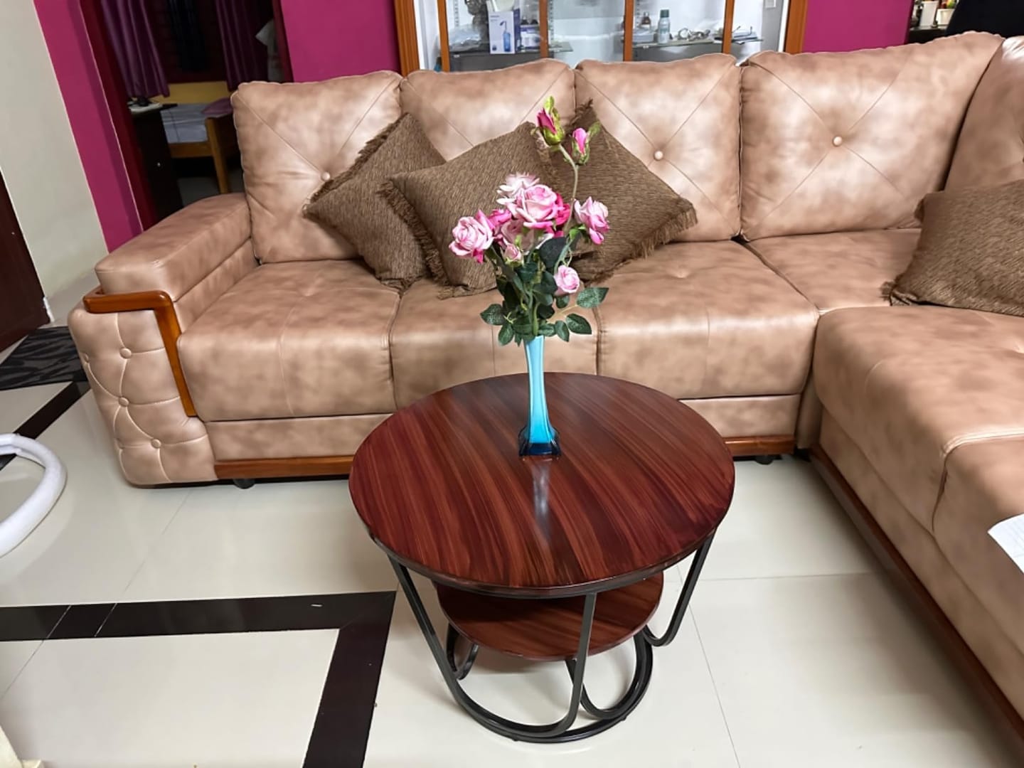 Customer photo review of Round Gold Coffee Table,2 Tier Coffee Tables for Living Room