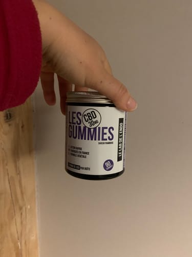 Customer photo review of Gummies Premium CBD - 2700MG