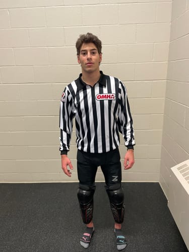 Customer photo review of ZEBRASCLUB ZL1 HOCKEY REFEREE JERSEY WITH SNAPS - LINESMAN