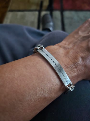 Customer photo review of POSITIVE MIND - POSITIVE VIBES - POSITIVE LIFE - MEN'S CHAIN BRACELET